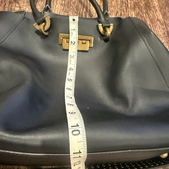 ZAC Zac Posen Black and Gold Shoulder Bag with Structured Design - Picture 5 of 9